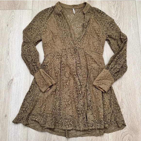 Sexy! Free People Uptown Dress Bronze Lace Long Sleeve Deep V Neck Mini - Picture 2 of 8